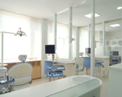 プライバシー・使い心地を考慮した診療台